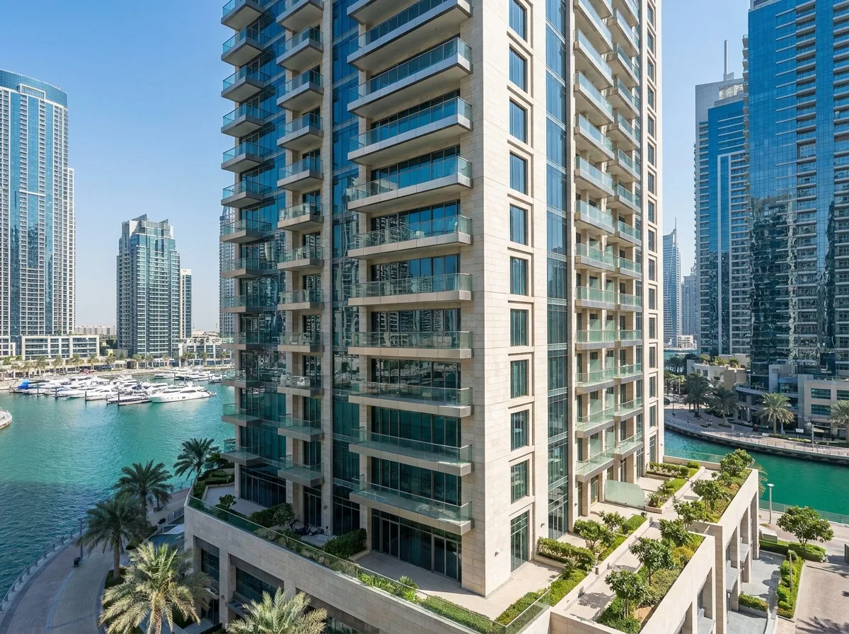 Contemporary waterfront residences at Dubai Marina